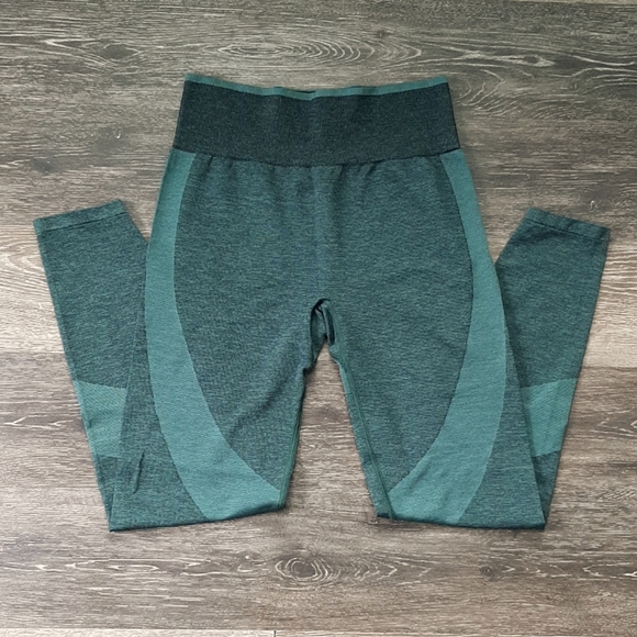 PINK Victoria's Secret Pants - PINK VS seamless leggings